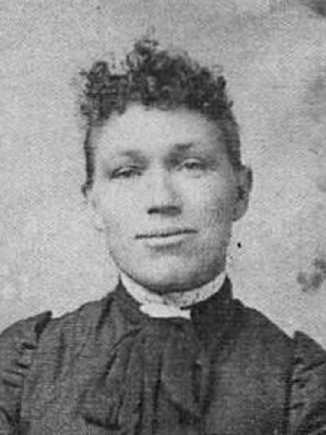 Julia Anstee Flitton (1860 - 1939) Profile